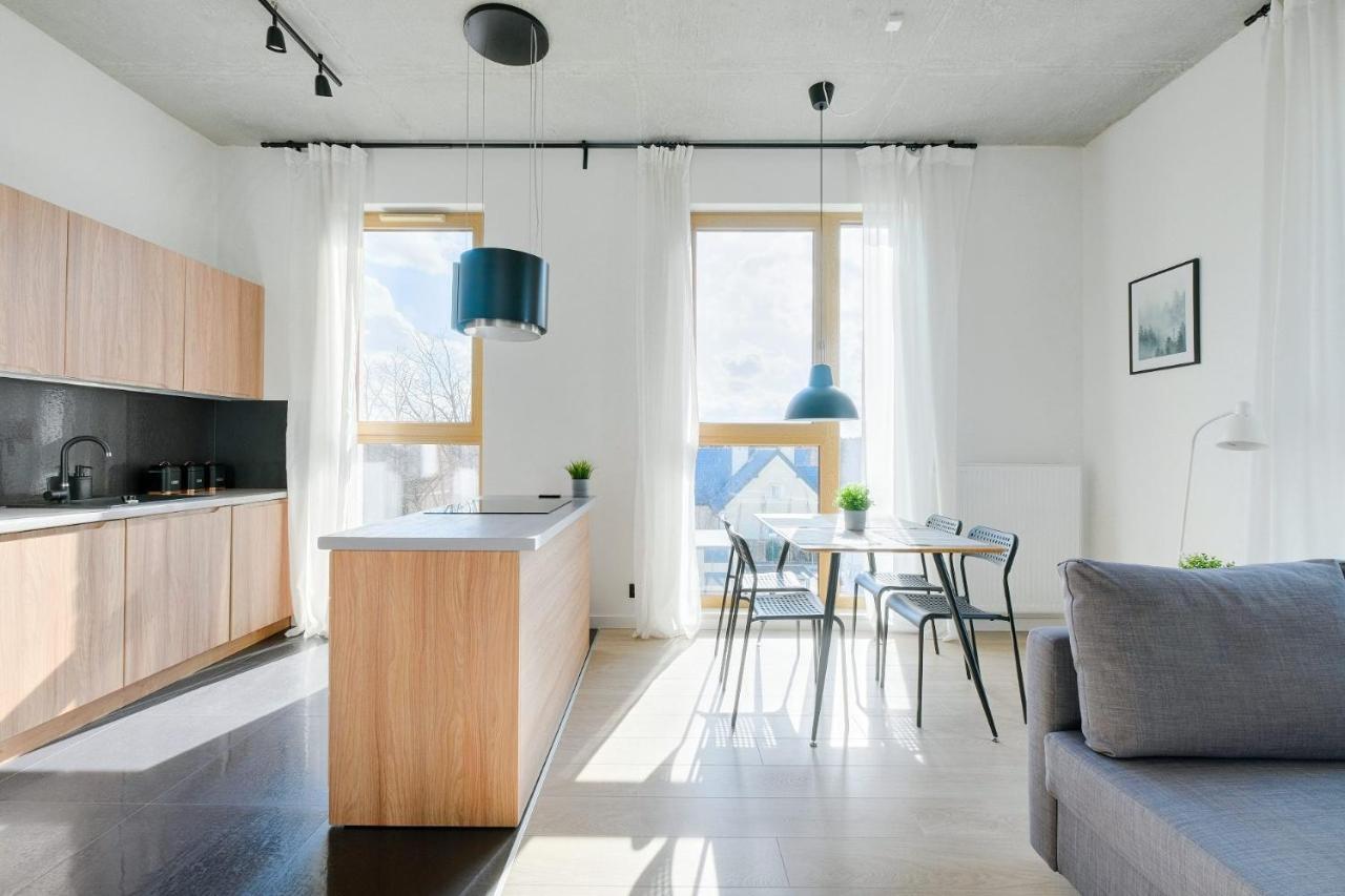 Apartamenty Patriotow 303 Варшава Екстериор снимка