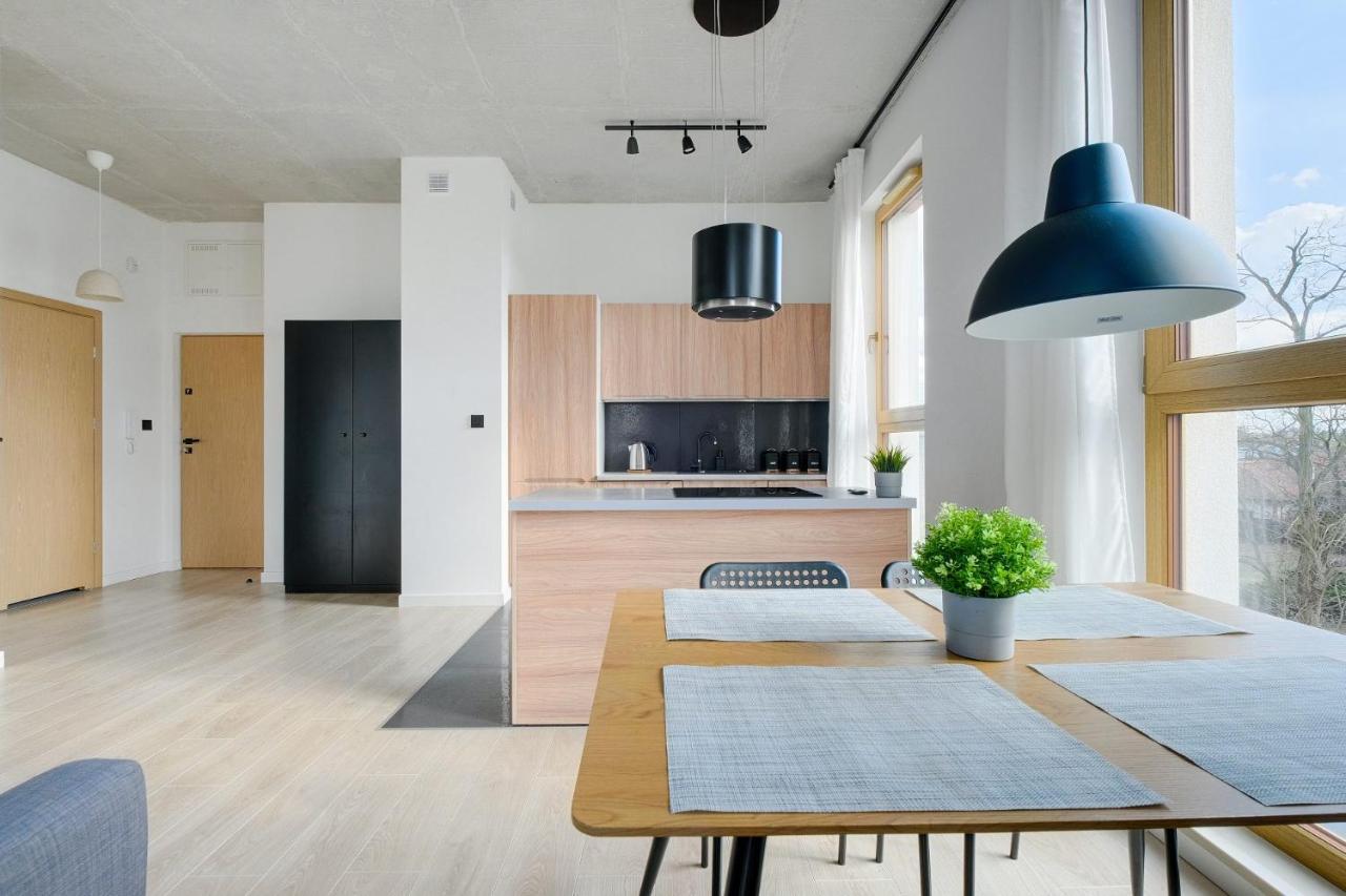 Apartamenty Patriotow 303 Варшава Екстериор снимка
