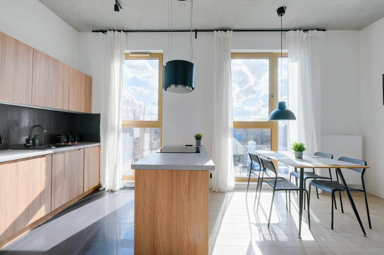 Apartamenty Patriotow 303 Варшава Екстериор снимка