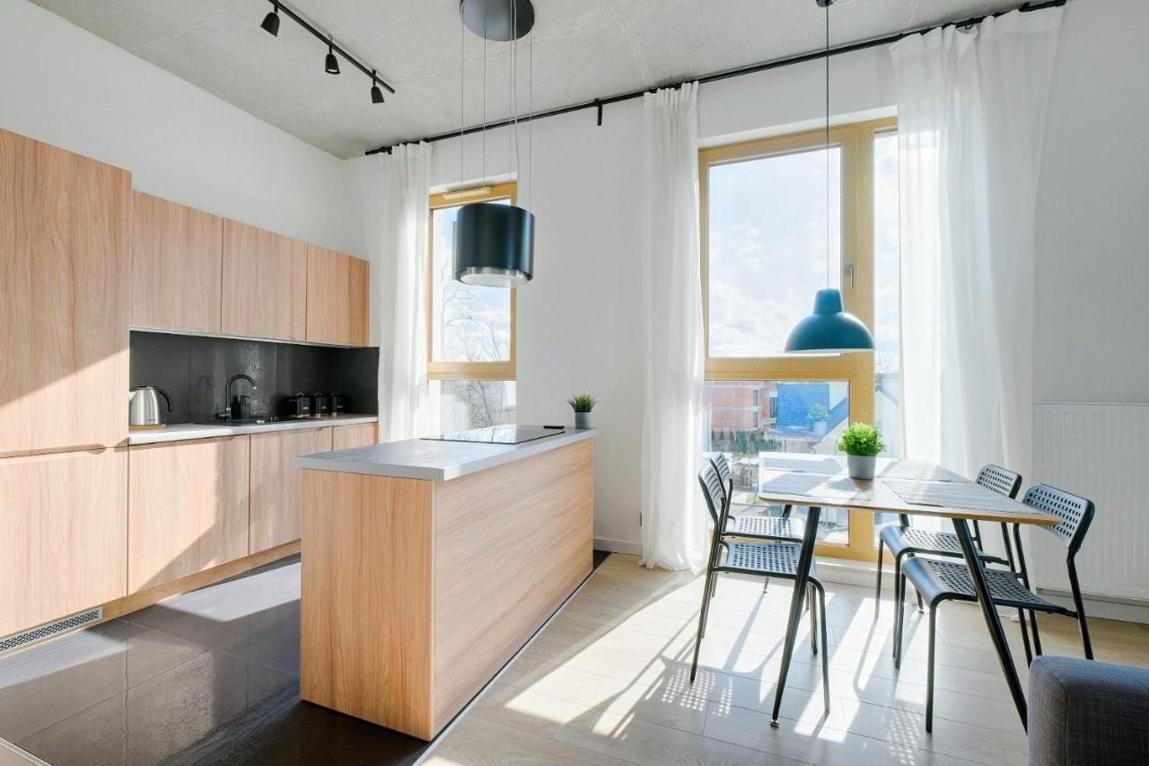 Apartamenty Patriotow 303 Варшава Екстериор снимка