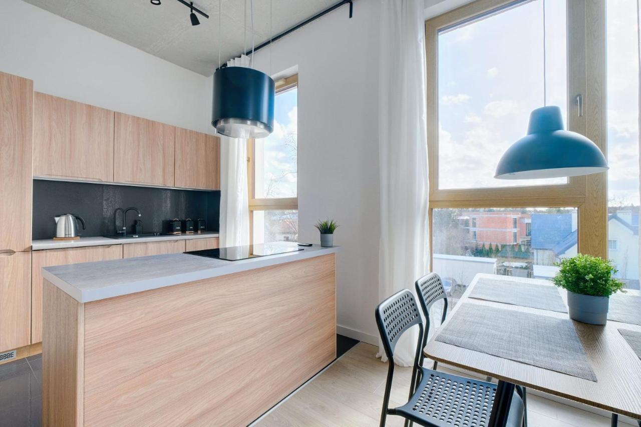 Apartamenty Patriotow 303 Варшава Екстериор снимка